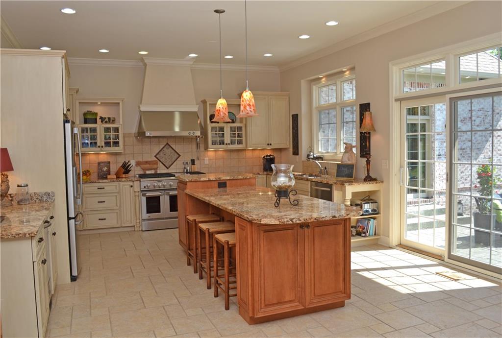 10815 Towne Road Carmel, IN 46032 - Photo 10 of 24 Gallery Image 10