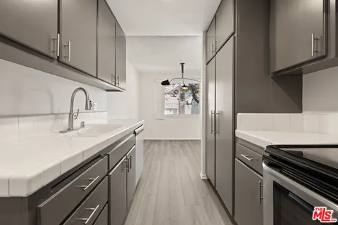 $2,295 | 1457 Butler Avenue, Unit 2, Los Angeles, CA 90025