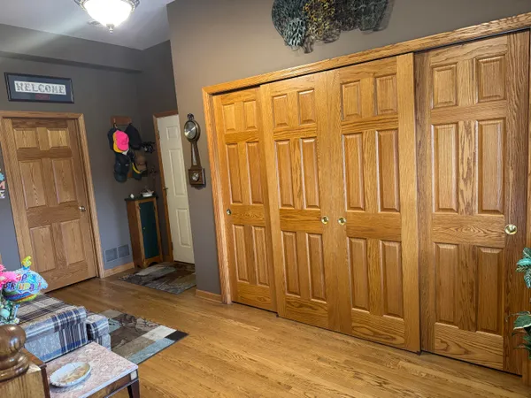 $779,900 | W360S10139 Markham Road, Eagle, WI 53119