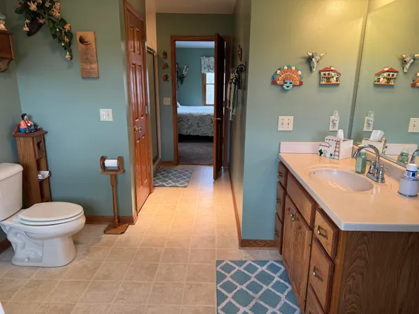 $779,900 | W360S10139 Markham Road, Eagle, WI 53119