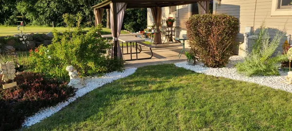 $779,900 | W360S10139 Markham Road, Eagle, WI 53119