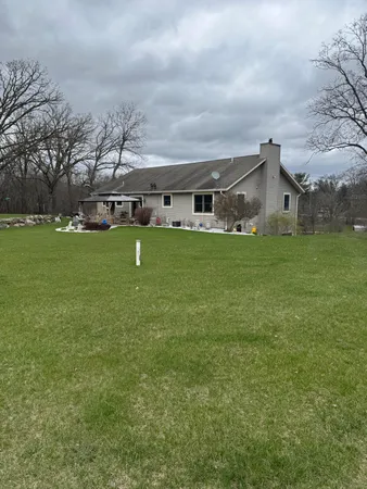 $779,900 | W360S10139 Markham Road, Eagle, WI 53119