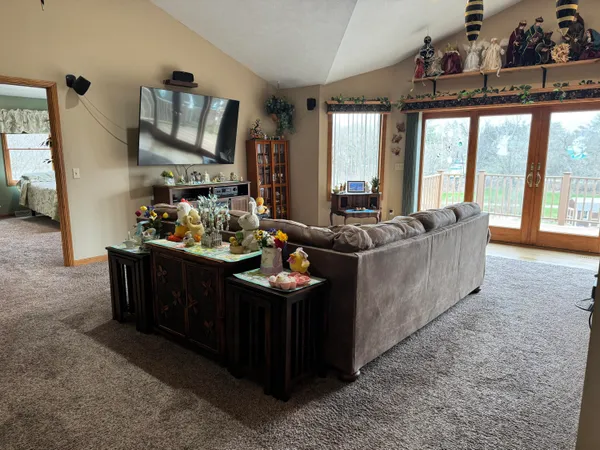 $779,900 | W360S10139 Markham Road, Eagle, WI 53119