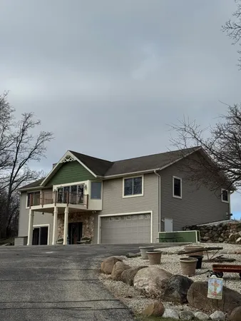 $779,900 | W360S10139 Markham Road, Eagle, WI 53119