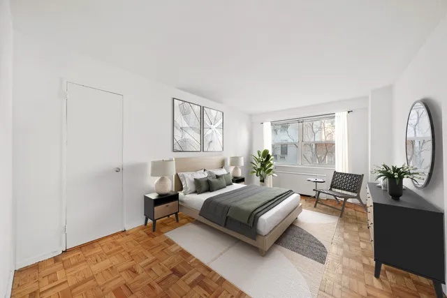 $648,000 | 155 East 34th Street, Unit 6A | Murray Hill