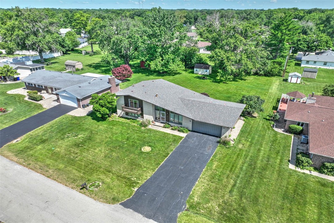 1618 Bob O Link Drive Decatur, IL 62521 - Photo 3 of 31