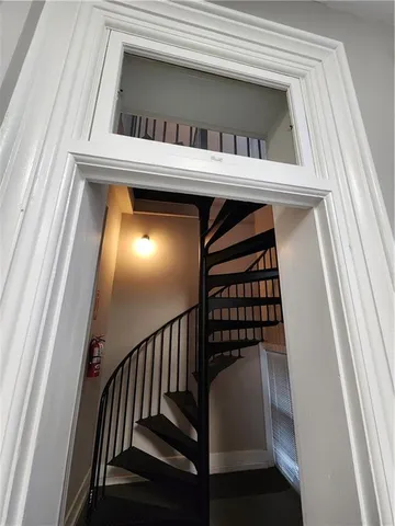 $609,000 | 1070 Washington Street, Kansas City, MO 64105