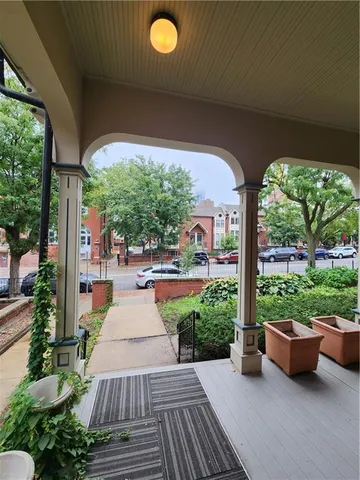 $609,000 | 1070 Washington Street, Kansas City, MO 64105