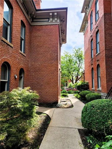 $609,000 | 1070 Washington Street, Kansas City, MO 64105