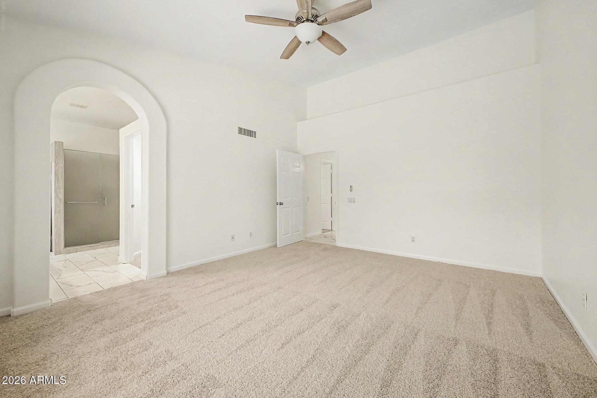 655 West Silver Creek Road Gilbert, AZ 85233 - Photo 17 of 40 18 Silver Creek