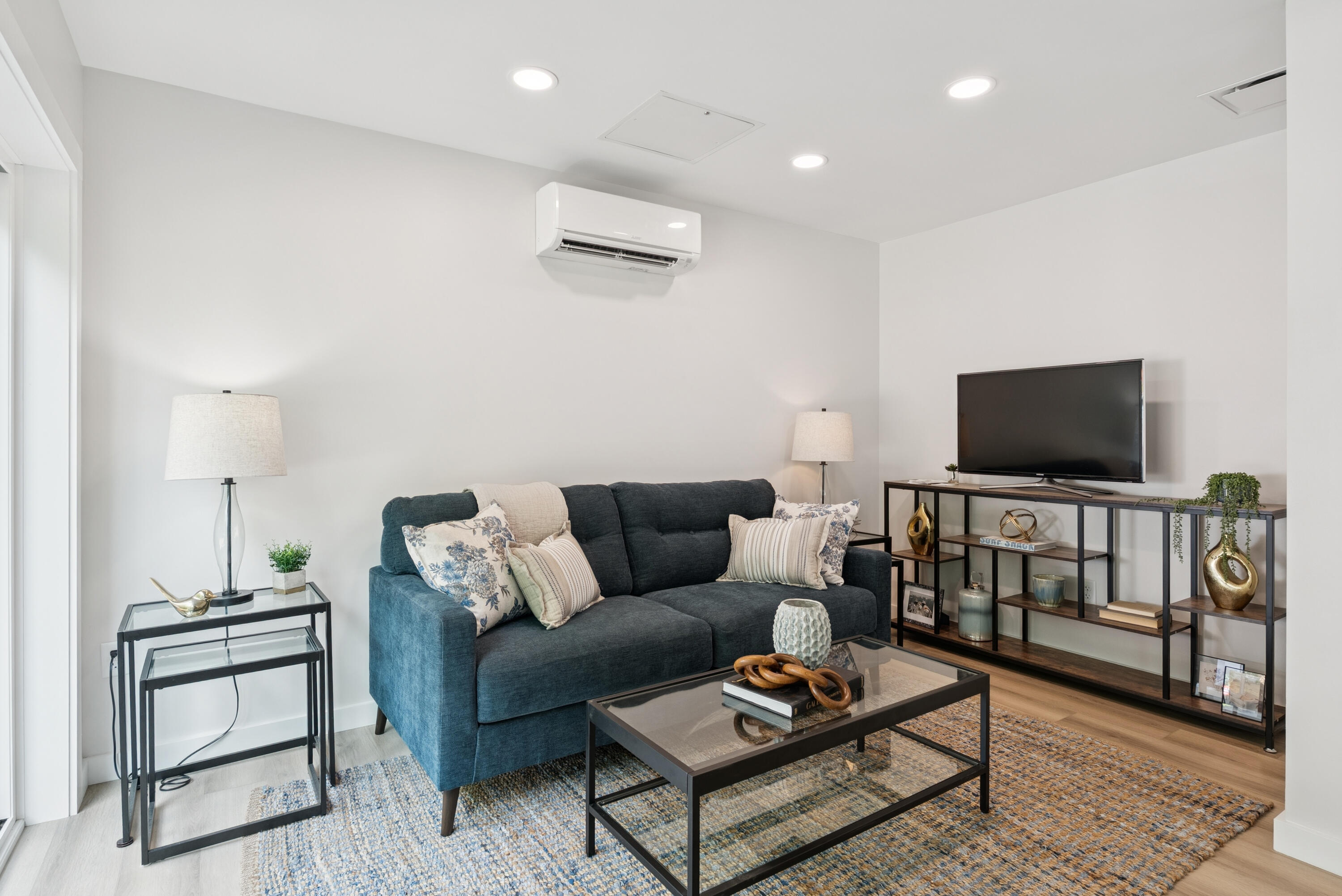 3 Cedar Bend, Unit 3 Boothbay, ME 04537 - Photo 15 of 36 Living