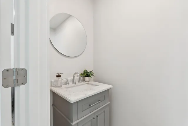 $495,000 | 3 Cedar Bend, Unit 3, Boothbay, ME 04537