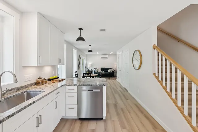 $495,000 | 3 Cedar Bend, Unit 3, Boothbay, ME 04537