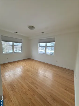 $2,900 | 725 River Road, Unit 1B, New Milford, NJ 07646