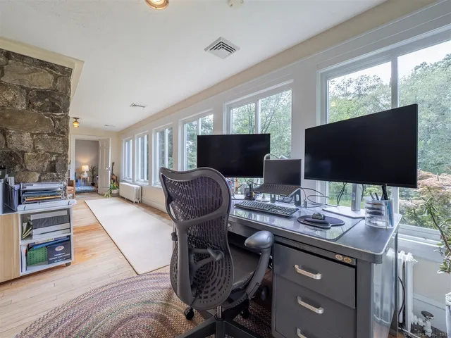 $949,000 | 283 Redding Road, Redding, CT 06896