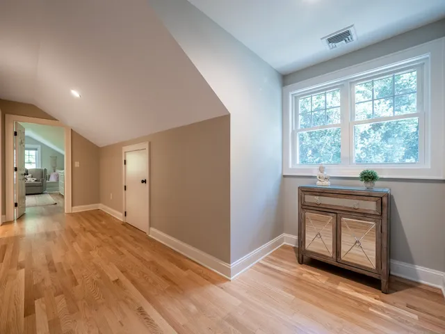 $949,000 | 283 Redding Road, Redding, CT 06896