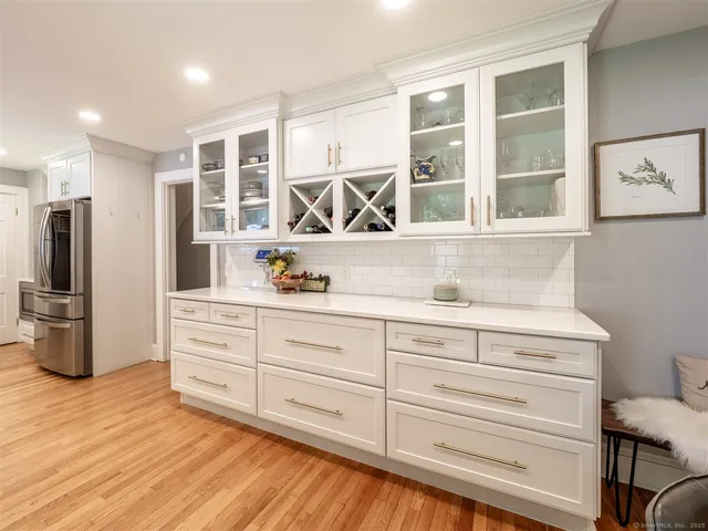 $949,000 | 283 Redding Road, Redding, CT 06896