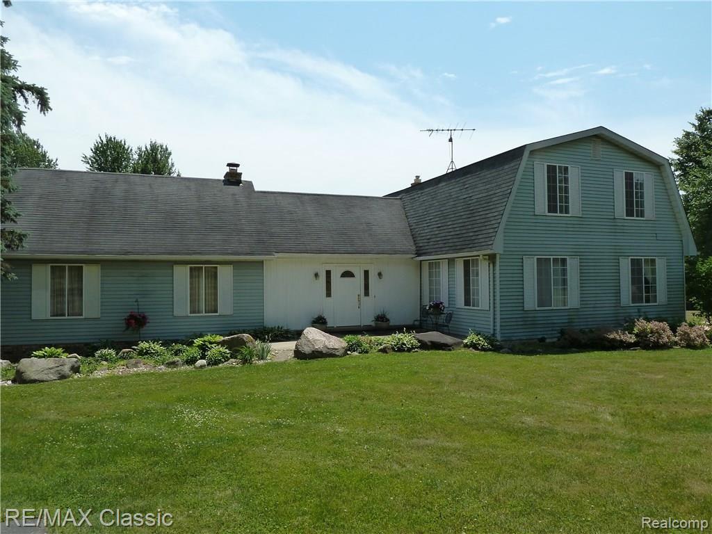 2795 Bullard Road Hartland, MI 48353 - Photo 31 of 41 P1050476.JPG