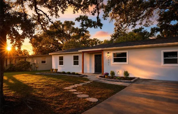 $449,999 | 7301 South West Shore Boulevard, Tampa, FL 33616
