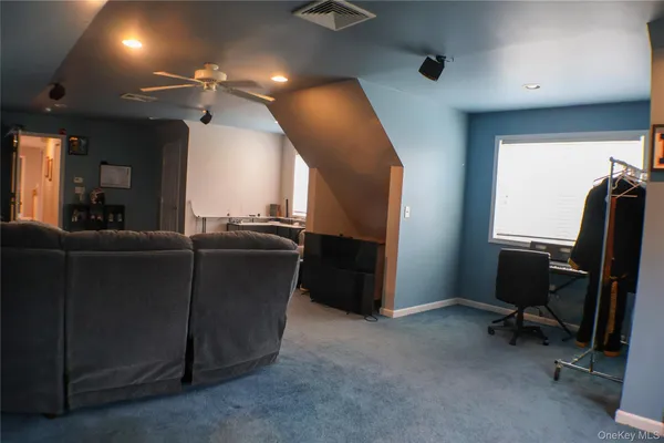 $697,000 | 5 Juniper Way, Wappingers Falls, NY 12590