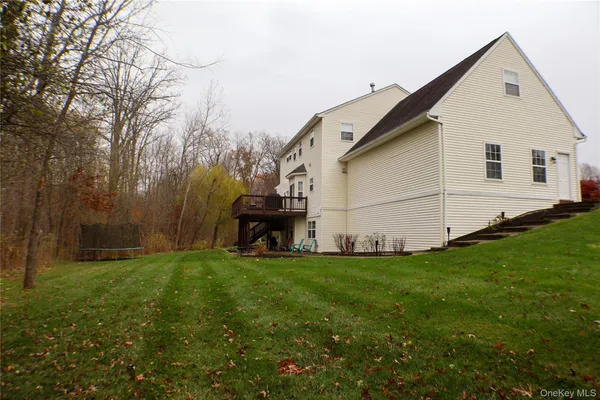 $697,000 | 5 Juniper Way, Wappingers Falls, NY 12590