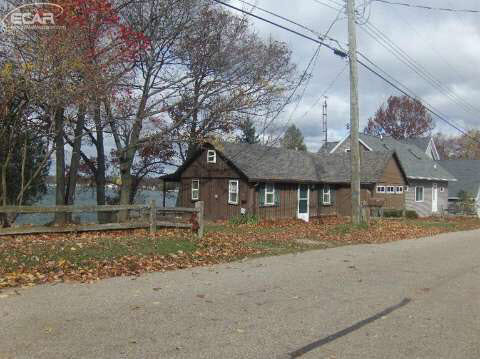 1901 Miles Road Lapeer, MI 48446 - Photo 28 of 28 20419527-27.JPG