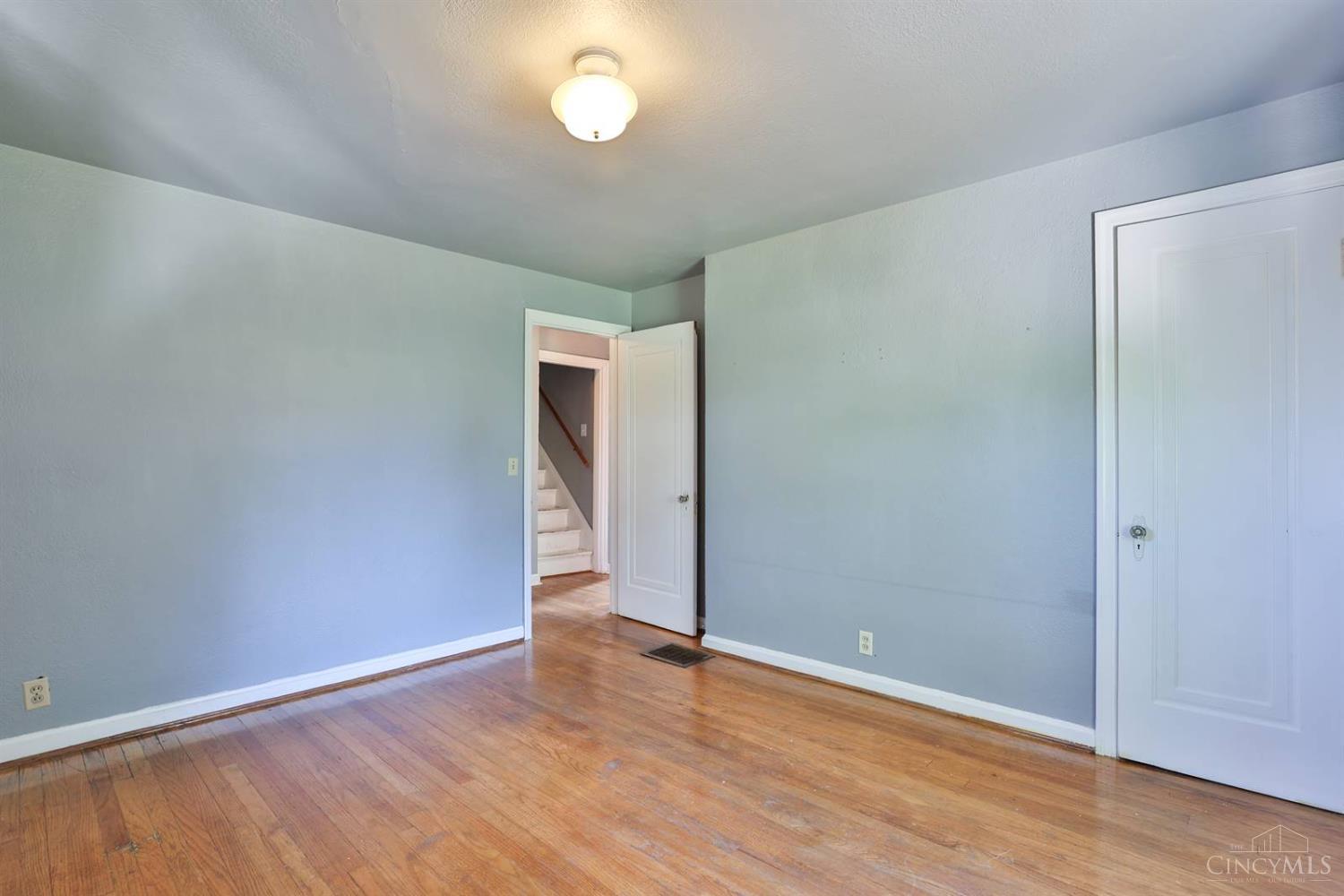 3675 Hubble Road Cincinnati, OH 45247 - Photo 14 of 25