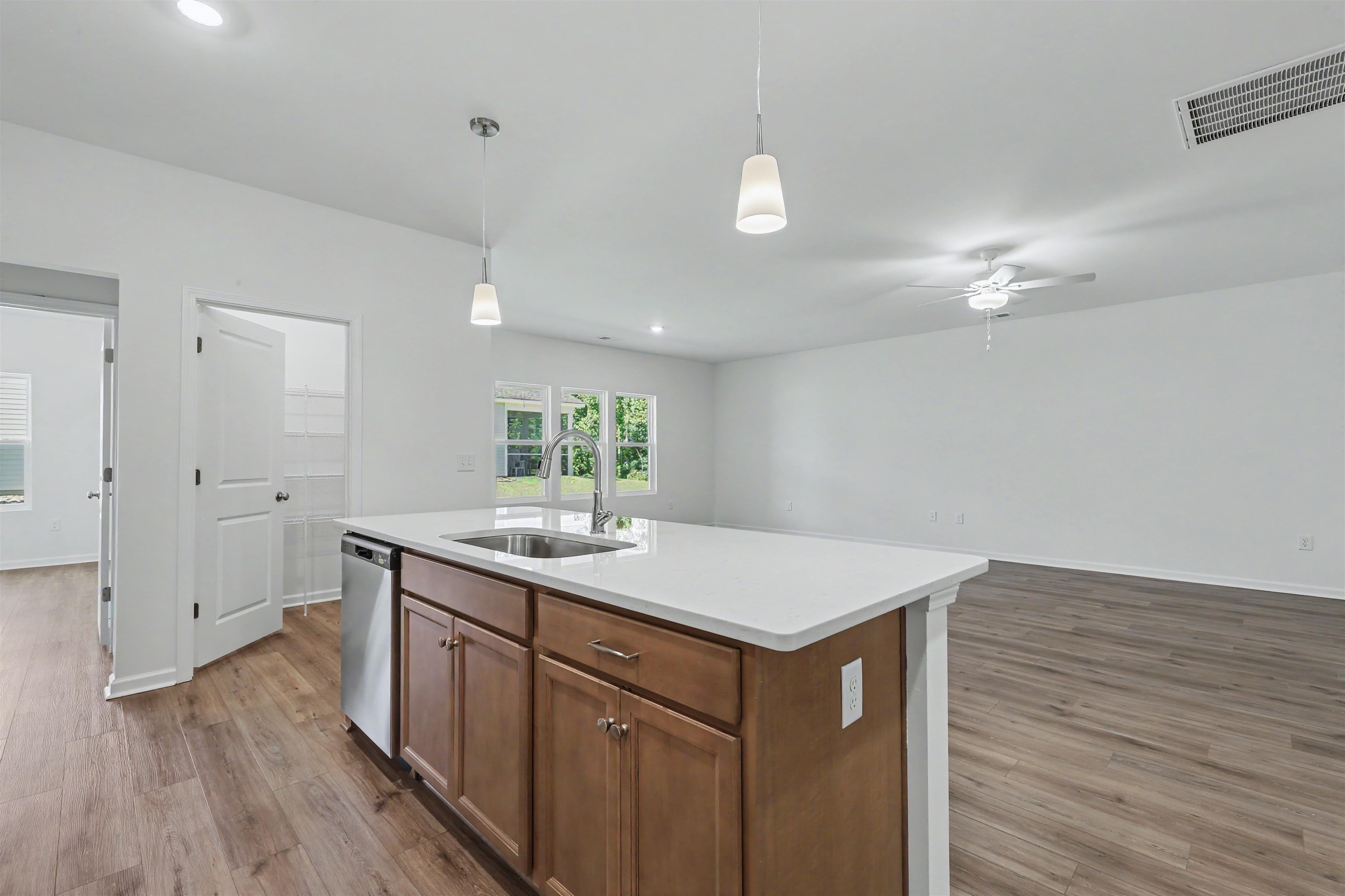 159 Bolsin Court Conway, SC 29526 - Photo 10 of 34