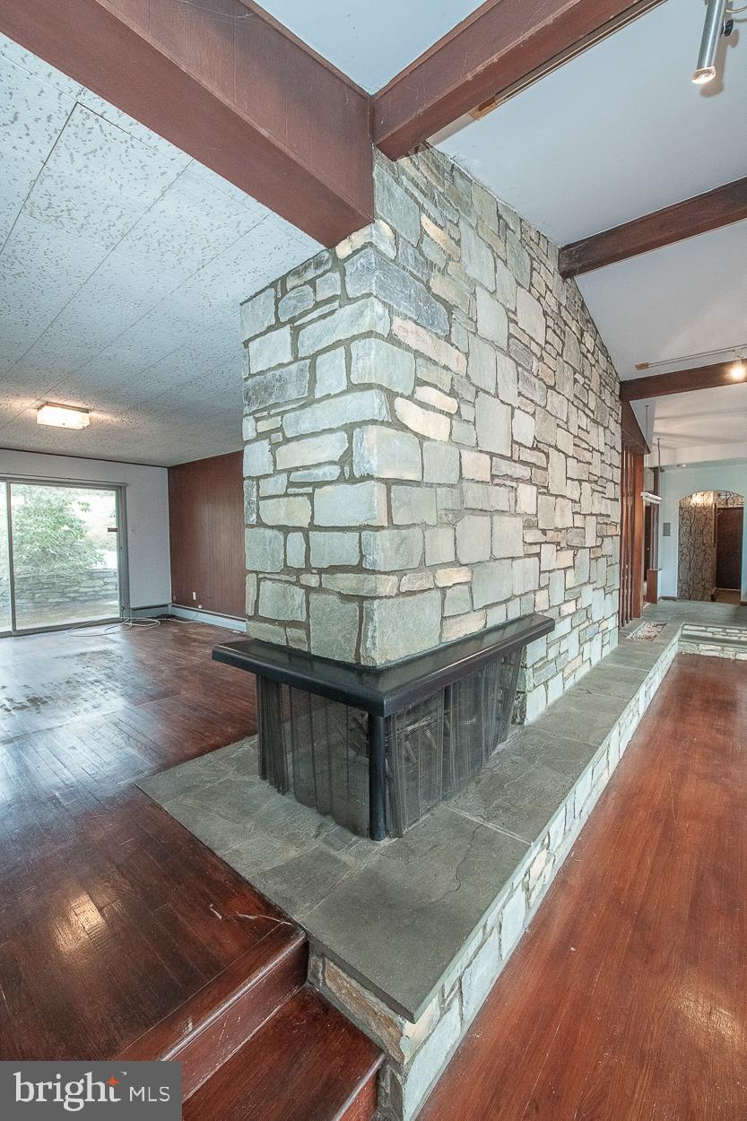 1362 Woodland Road Rydal, PA 19046 - Photo 4 of 12