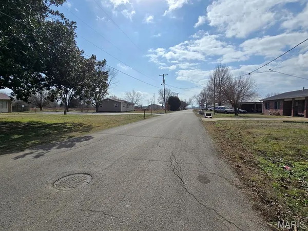 $24,900 | 509 Baehr Road, Lilbourn, MO 63862