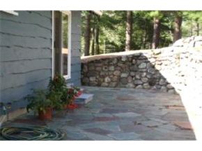 9 Cove Road Ossipee, NH 03864 - Photo 3 of 5