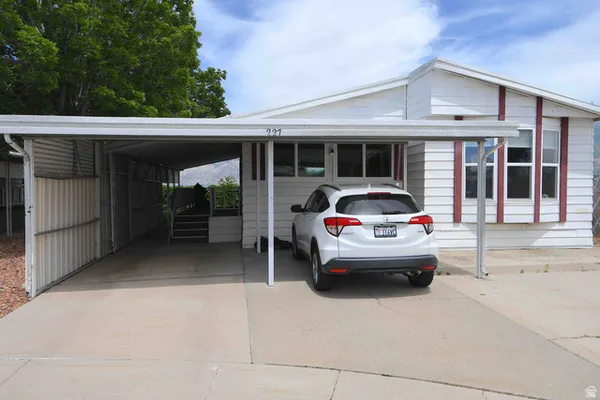 $108,900 | 3800 South 1900 West, Unit 227, Roy, UT 84067