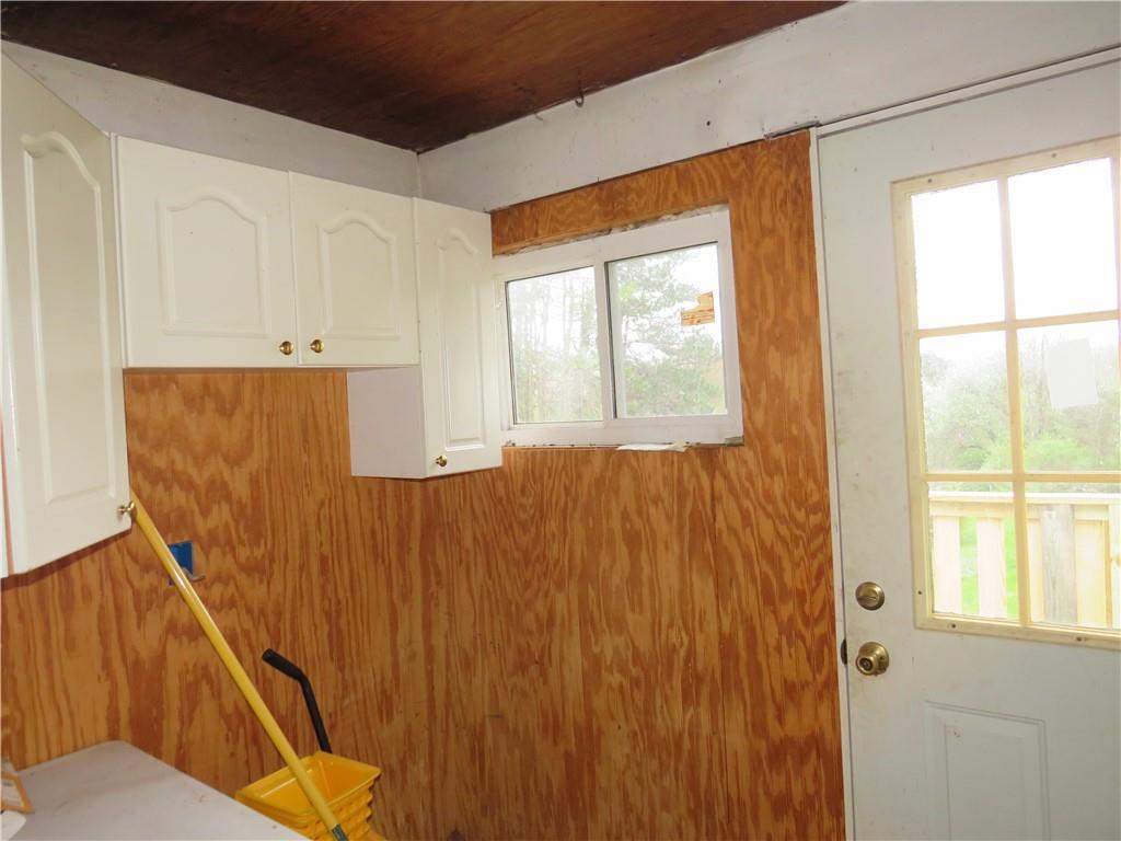 1602 Oneida Valley Road Chicora, PA 16025 - Photo 16 of 22