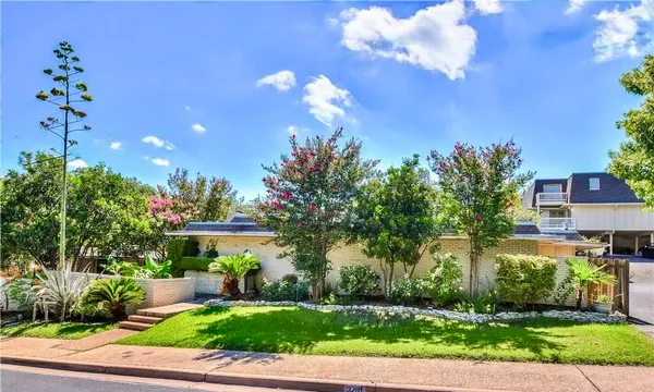 $685,000 | 3201 Pecos Street, Unit 1, Austin, TX 78703