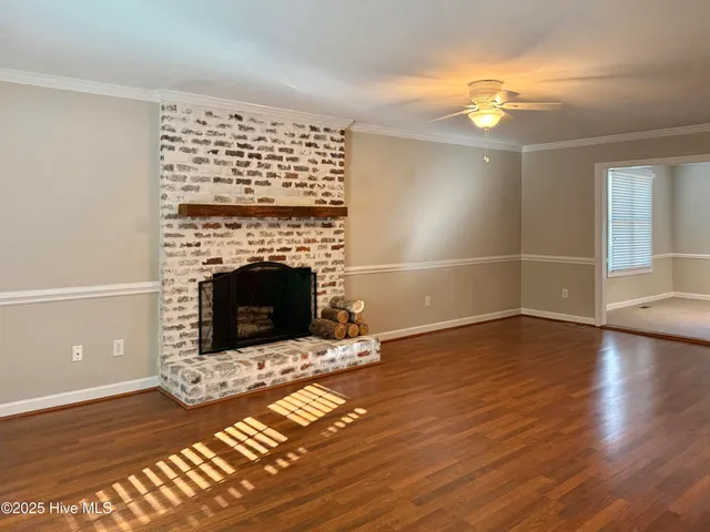 $1,995 | 103 Amber Lane, Greenville, NC 27834