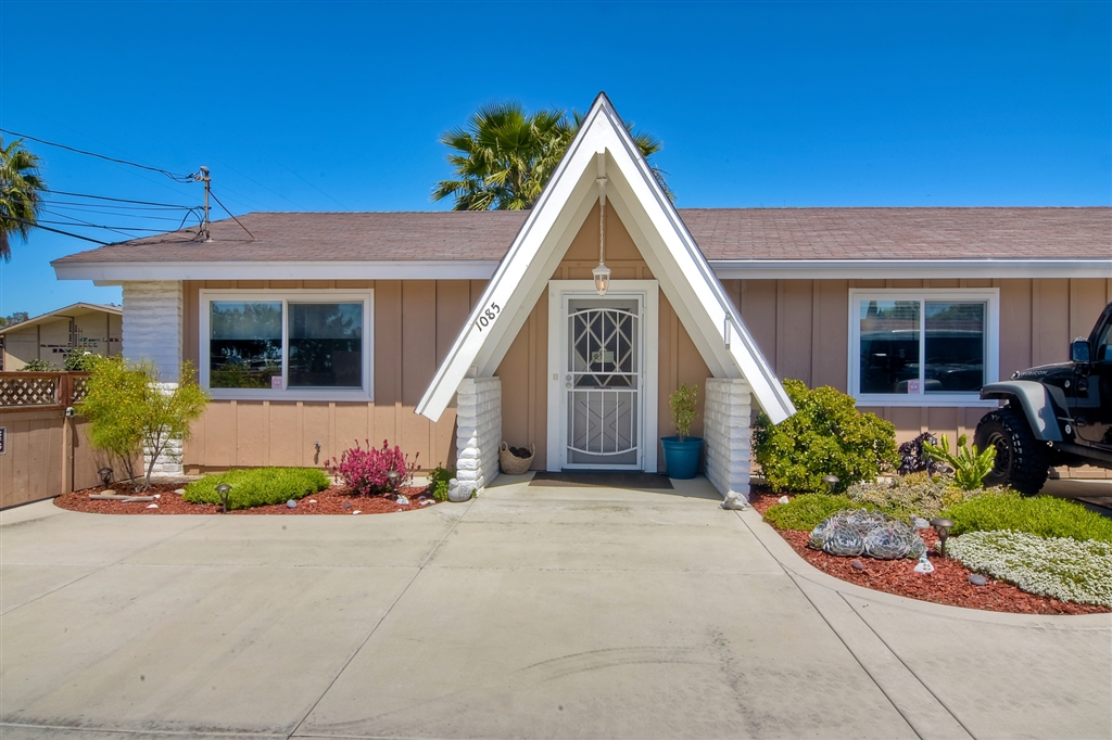 1085-1087 Regal Road Encinitas, CA 92024 - Photo 1 of 25