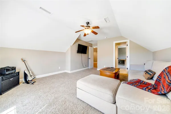 $850,000 | 5873 Bakers Point, Hickory, NC 28602