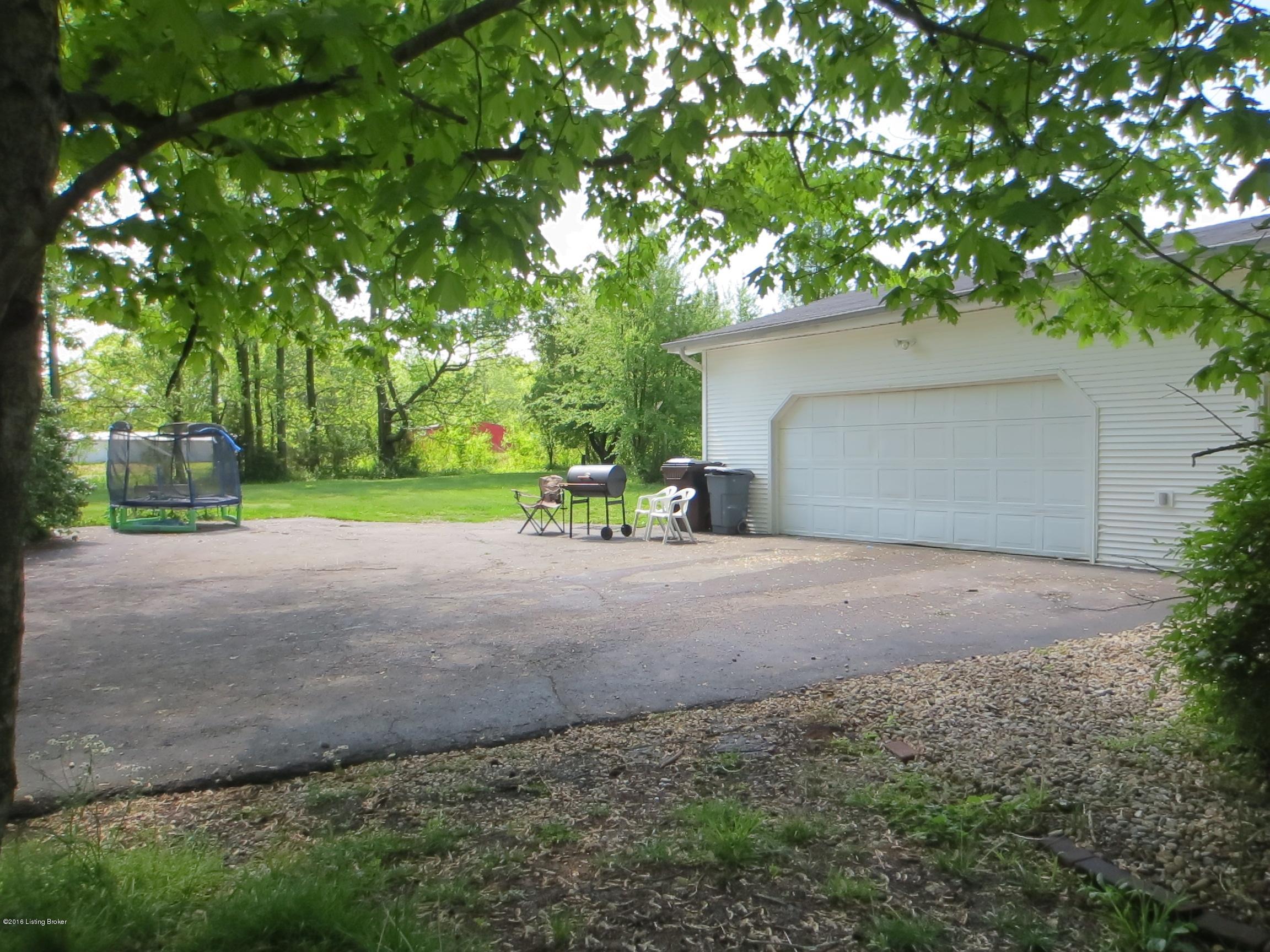 707 Lower Colesburg Road Elizabethtown, KY 42701 - Photo 20 of 24 IMG_1217