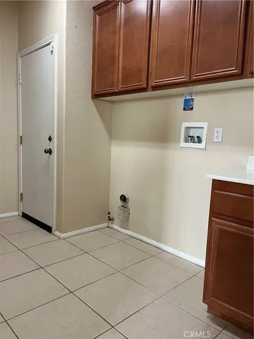 $2,300 | 9364 Field Stone Avenue, Hesperia, CA 92345