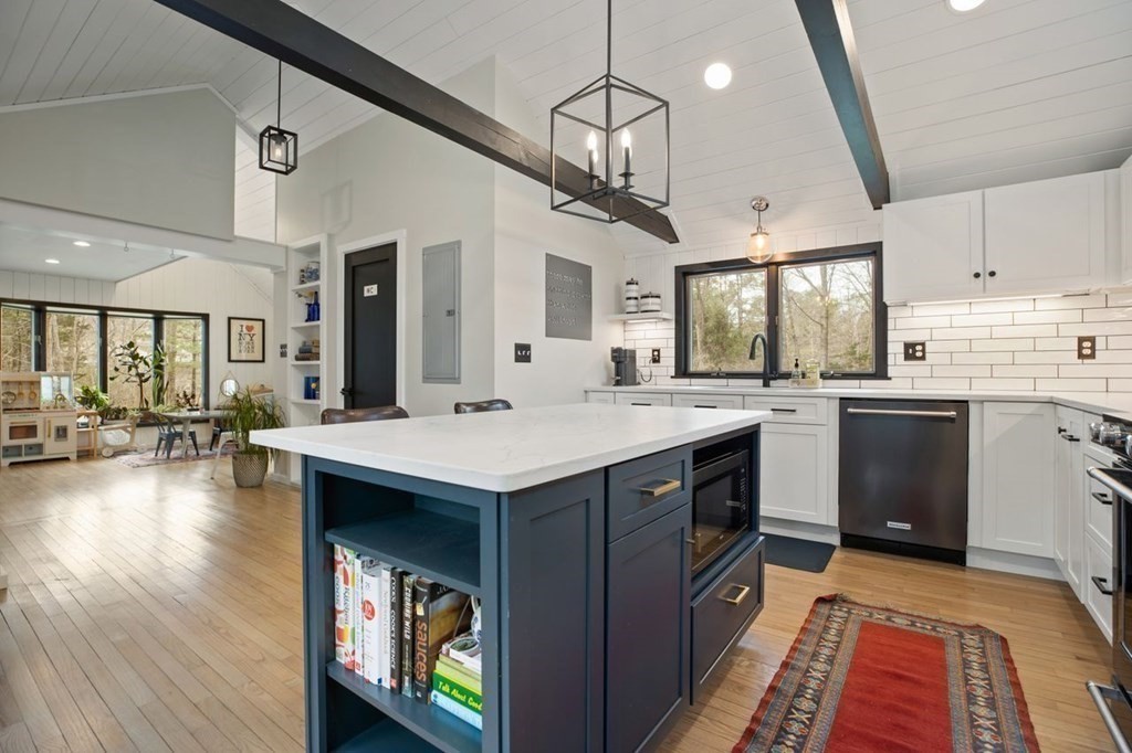 27 Stetson Road Norwell, MA 02061 - Photo 8 of 27 Gallery Image 8