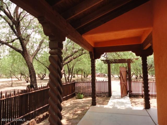 22 Ranchos Del Rio Court Rio Rico, AZ 85648 - Photo 10 of 10