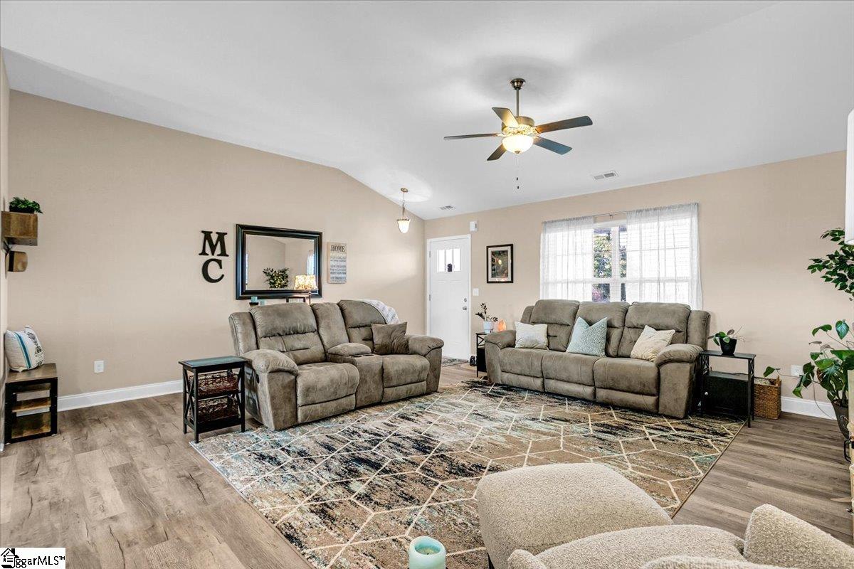 407 Braeburn Fields Inman, SC 29349 - Photo 13 of 44