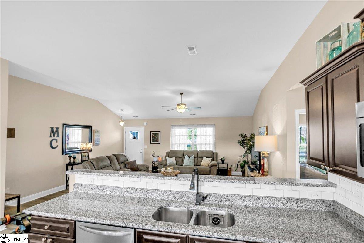 407 Braeburn Fields Inman, SC 29349 - Photo 20 of 44