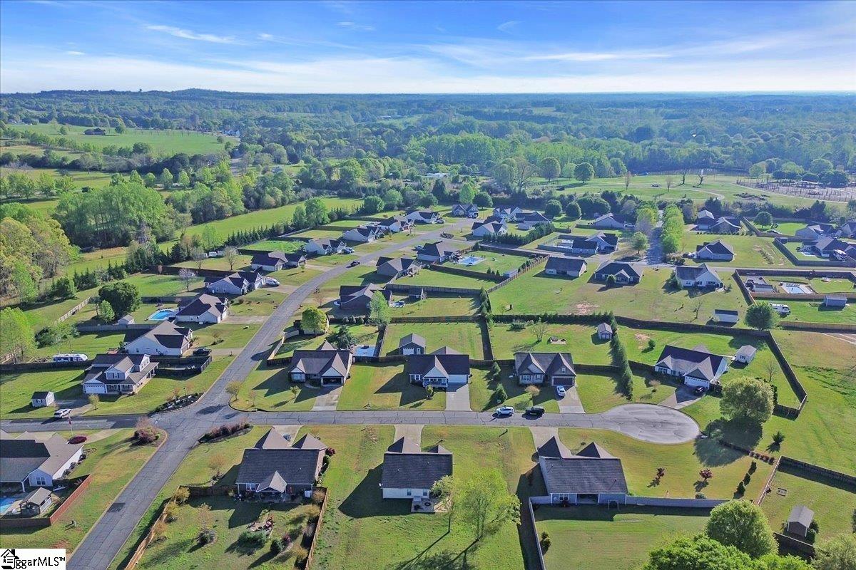 407 Braeburn Fields Inman, SC 29349 - Photo 41 of 44