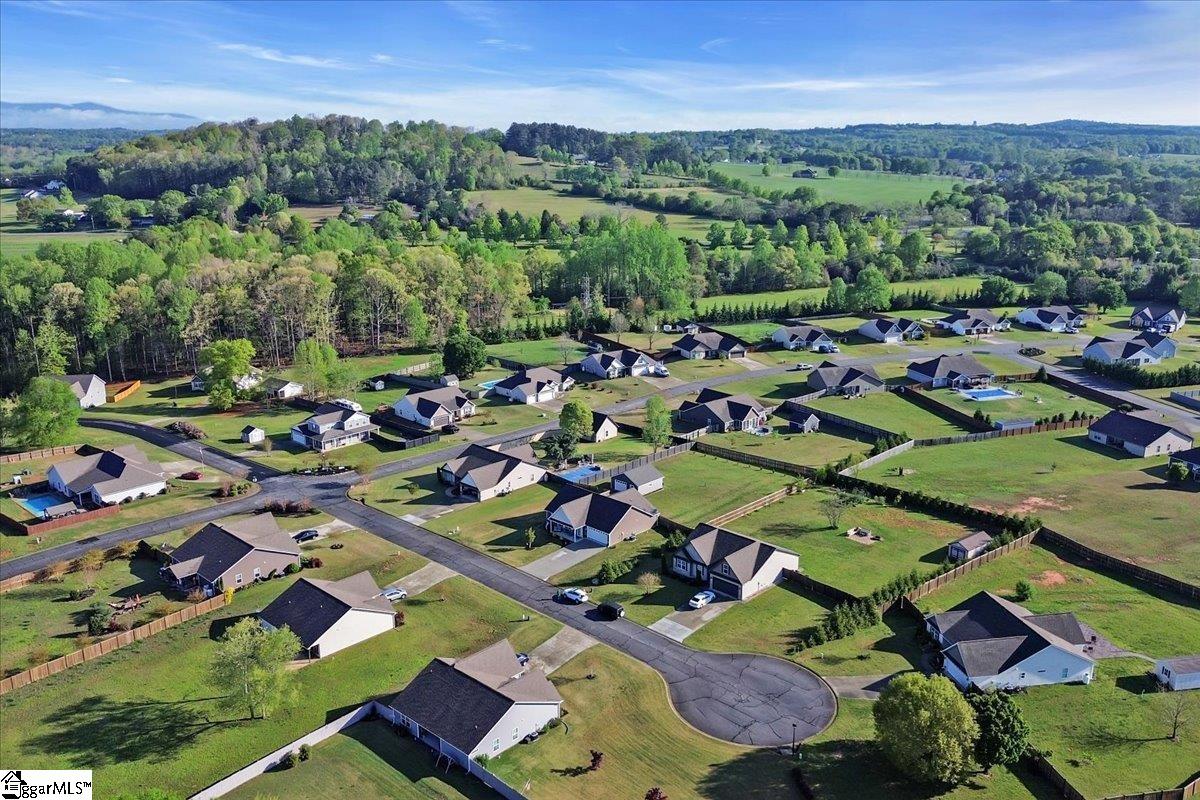 407 Braeburn Fields Inman, SC 29349 - Photo 42 of 44