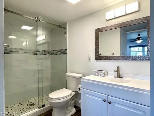 $1,750 | 200 Valley Stream Drive, Unit 8B, Naples, FL 34113