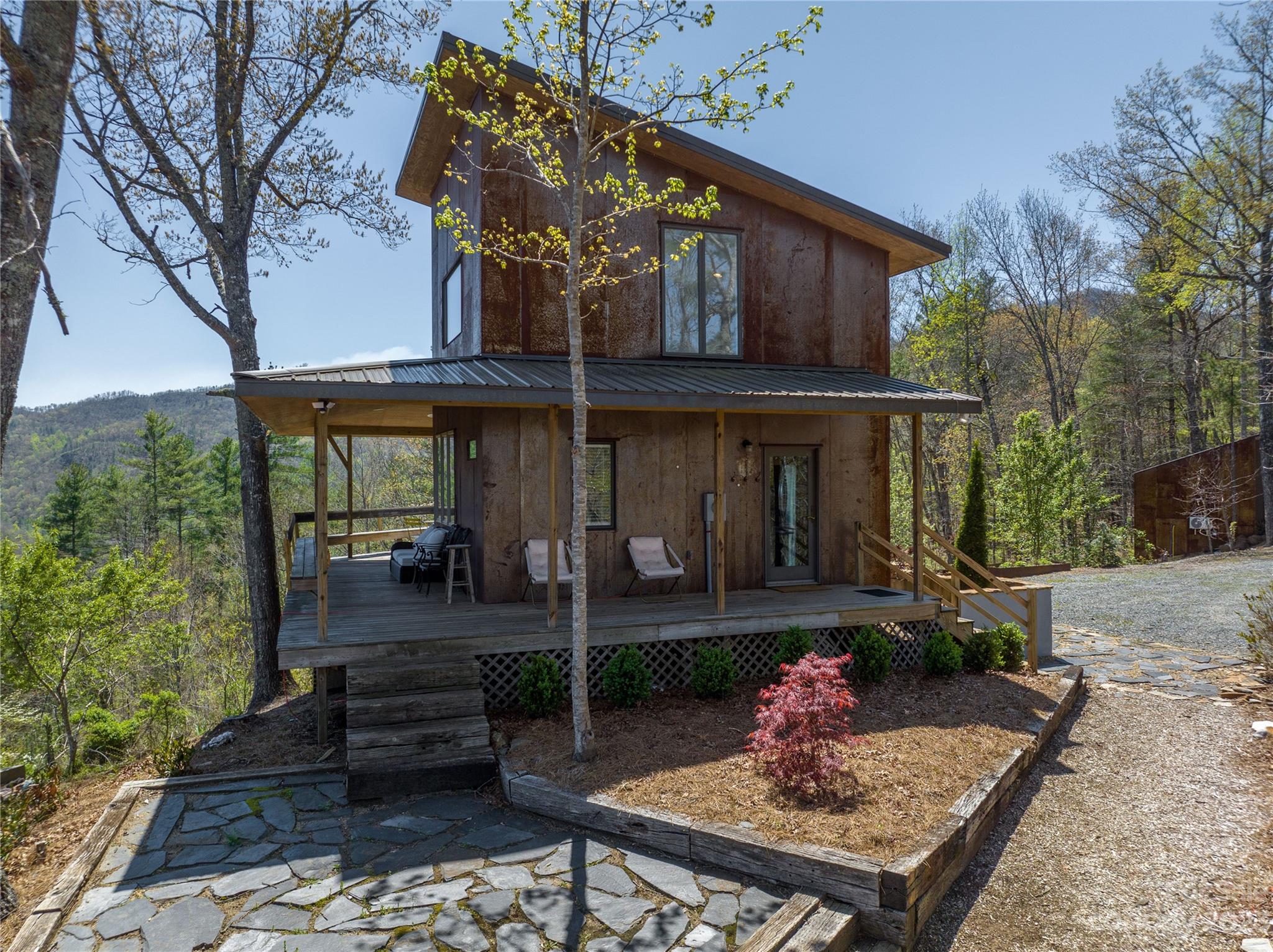 5013 Needmore Road Bryson City, NC 28713 - Photo 30 of 48 a front view of a house