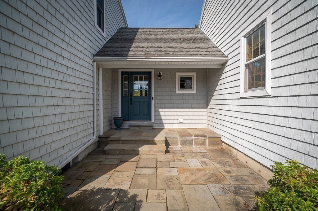 44 Warren Street Georgetown, MA 01833 - Photo 7 of 34 Gallery Image 7