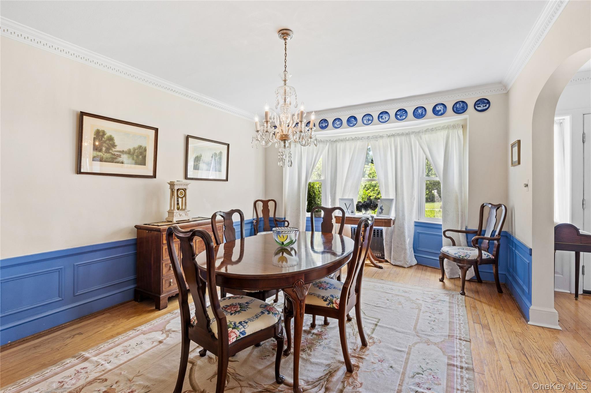 75 Bulson Road Rockville Centre, NY 11570 - Photo 14 of 41