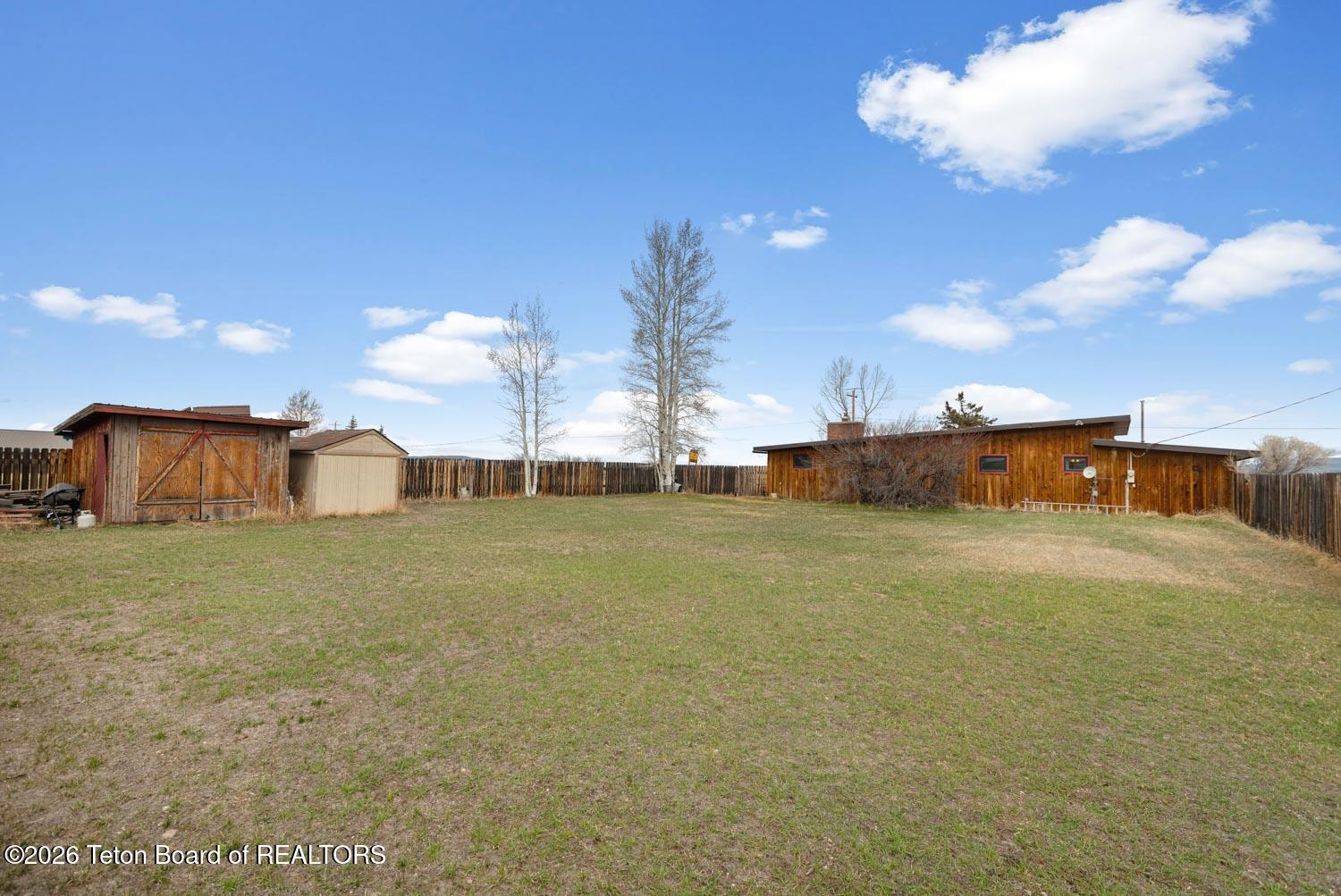 10169 Highway 191 Pinedale, WY 82941 - Photo 31 of 38 DSC_2901